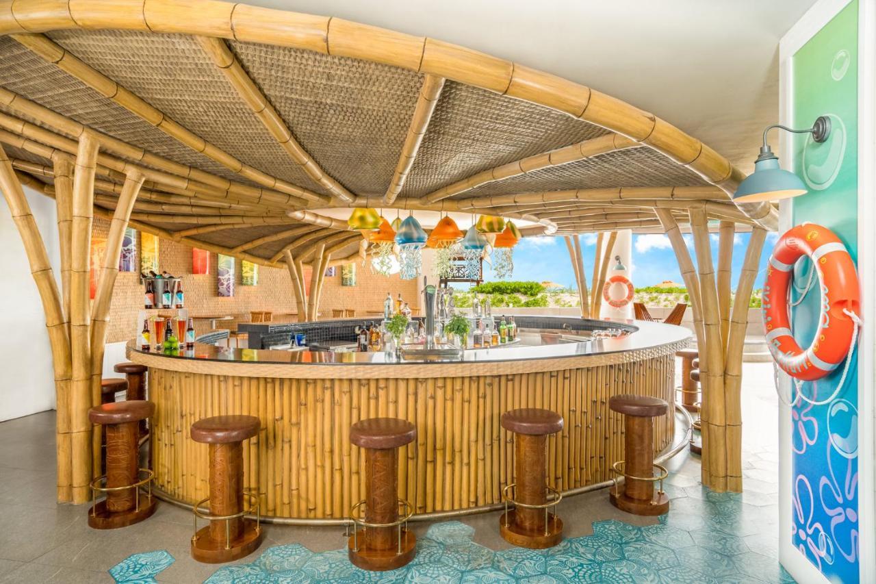 Nickelodeon Hotels & Resorts Riviera Maya Puerto Morelos Exterior foto The bar at the beach club