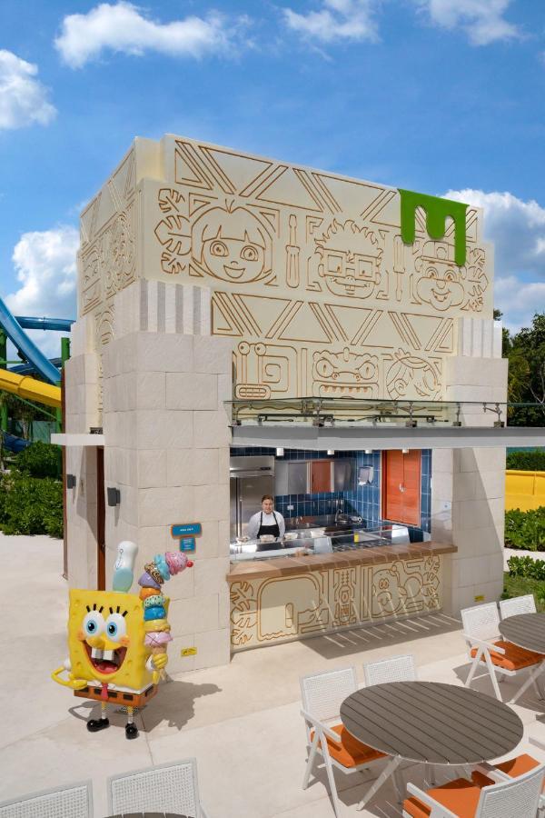 Nickelodeon Hotels & Resorts Riviera Maya Puerto Morelos Exterior foto Artist rendering of the new R.E.M.I. Food Truck