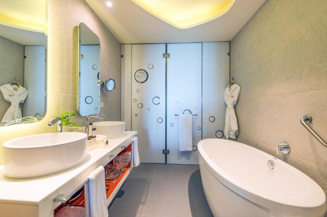 Nickelodeon Hotels & Resorts Riviera Maya Puerto Morelos Exterior foto Bathroom
