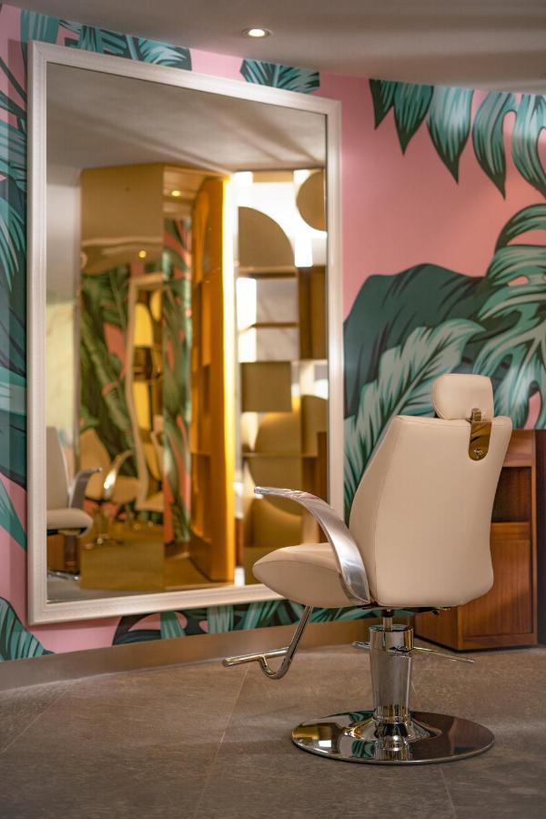 Nickelodeon Hotels & Resorts Riviera Maya Puerto Morelos Exterior foto The interior of a salon