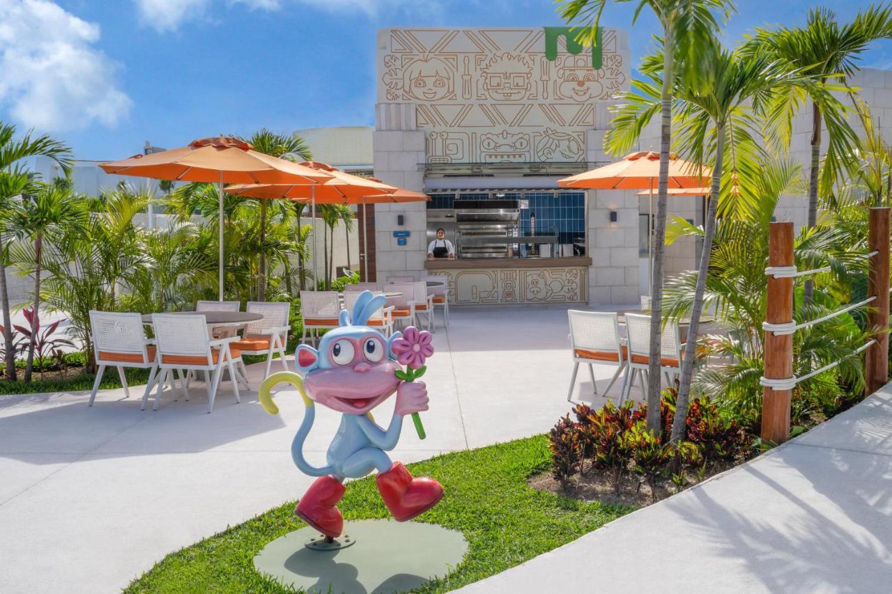 Nickelodeon Hotels & Resorts Riviera Maya Puerto Morelos Exterior foto Dora the Explorer at the Hard Rock Hotel